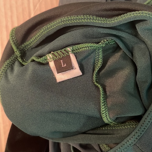 ♻️ New Yilinfeier Green Velvet Long Sleeve Sheer Maxi Formal Dress size Large - Picture 4 of 9